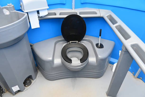 Best Handicap porta potty rental  in Deland Southwest, FL